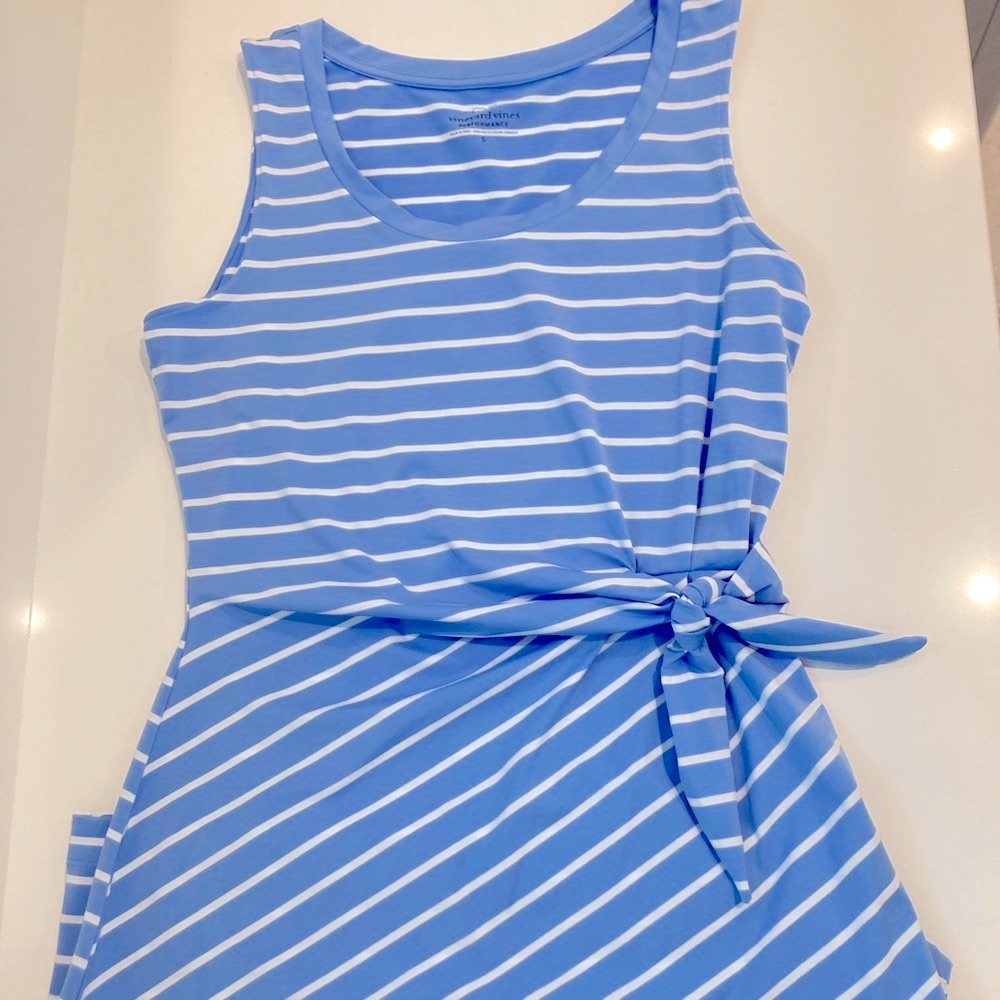 Vineyard Vines Sankaty Side Tie Tank Dress. SizeS